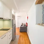 Guestready - Brilliant Flat Near S. Jorge Castle Апартаменты Лиссабон